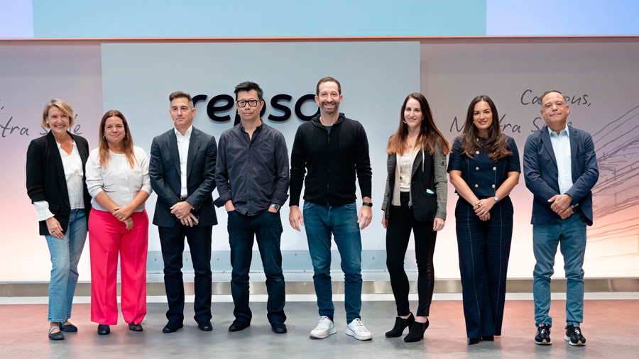 Foto-de-grupo-Jornada-Internacional-Eficacia Premios Eficacia NFT 2022